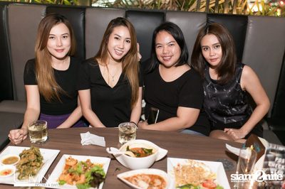 The Living Bistro & Bar pres. Singto Numchok & Two Popetorn — photo 10