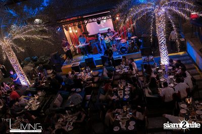 The Living Bistro & Bar pres. Singto Numchok & Two Popetorn — photo 19