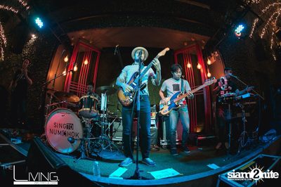 The Living Bistro & Bar pres. Singto Numchok & Two Popetorn — photo 43