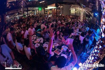The Living Bistro & Bar pres. Singto Numchok & Two Popetorn — photo 52