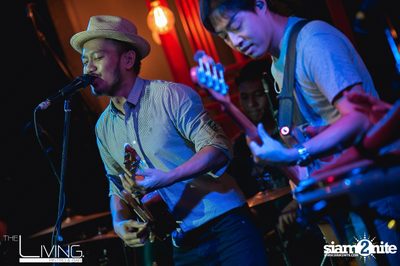 The Living Bistro & Bar pres. Singto Numchok & Two Popetorn — photo 56