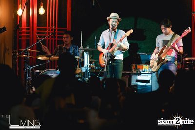 The Living Bistro & Bar pres. Singto Numchok & Two Popetorn — photo 65