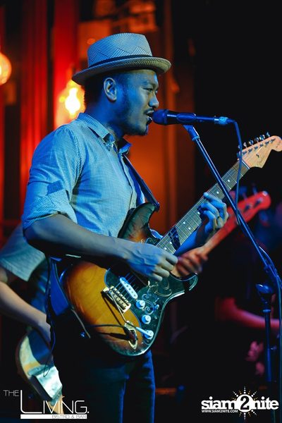 The Living Bistro & Bar pres. Singto Numchok & Two Popetorn — photo 66