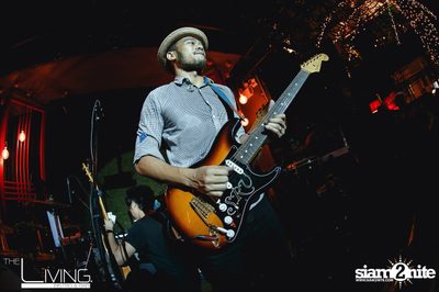 The Living Bistro & Bar pres. Singto Numchok & Two Popetorn — photo 80