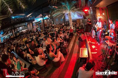 The Living Bistro & Bar pres. Singto Numchok & Two Popetorn — photo 86