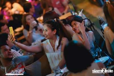 The Living Bistro & Bar pres. Singto Numchok & Two Popetorn — photo 88