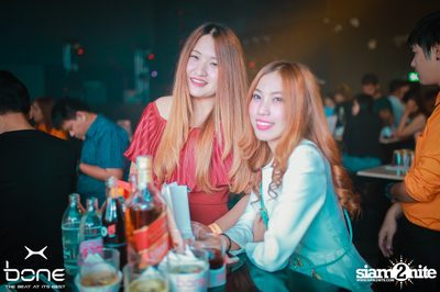 Cocktail Live Concert ที่ โบน คลับ, พัทยาเหนือ — photo 10