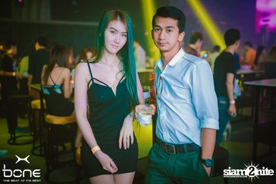 Cocktail Live Concert ที่ โบน คลับ, พัทยาเหนือ — photo 17