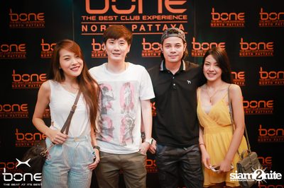 Cocktail Live Concert ที่ โบน คลับ, พัทยาเหนือ — photo 19