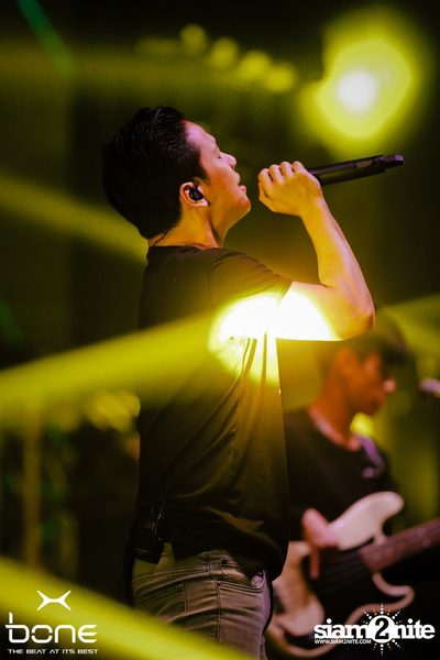 Cocktail Live Concert ที่ โบน คลับ, พัทยาเหนือ — photo 40