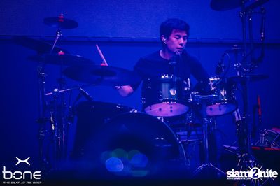 Cocktail Live Concert ที่ โบน คลับ, พัทยาเหนือ — photo 44