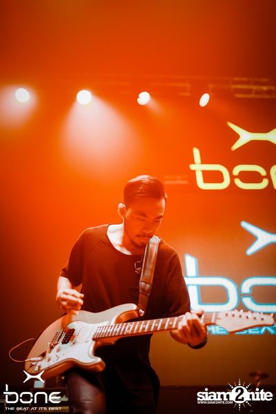 Cocktail Live Concert ที่ โบน คลับ, พัทยาเหนือ — photo 61