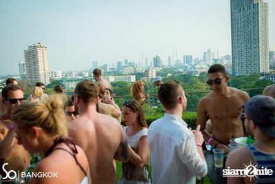 So Pool Party ที่ เดอะ วอเตอร์ คลับ โรงแรมโซฟิเทล โซ — photo 19