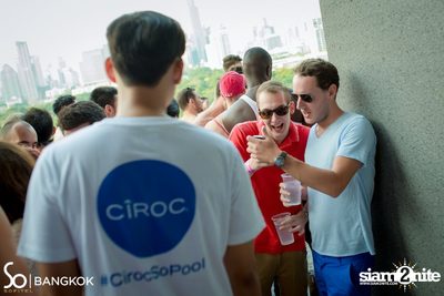 So Pool Party ที่ เดอะ วอเตอร์ คลับ โรงแรมโซฟิเทล โซ — photo 29