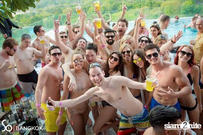 So Pool Party ที่ เดอะ วอเตอร์ คลับ โรงแรมโซฟิเทล โซ — photo 31