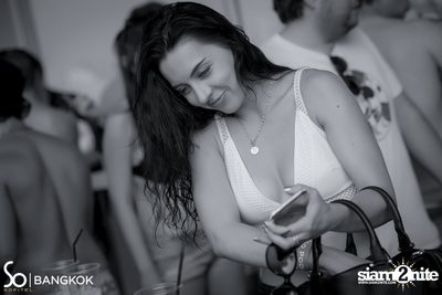 So Pool Party ที่ เดอะ วอเตอร์ คลับ โรงแรมโซฟิเทล โซ — photo 51