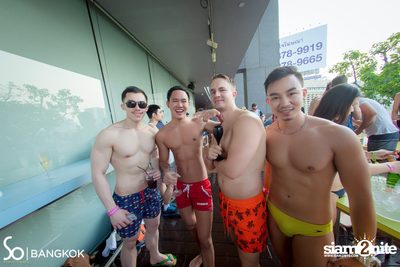 So Pool Party ที่ เดอะ วอเตอร์ คลับ โรงแรมโซฟิเทล โซ — photo 74