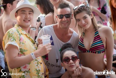 So Pool Party ที่ เดอะ วอเตอร์ คลับ โรงแรมโซฟิเทล โซ — photo 90