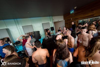 So Pool Party ที่ เดอะ วอเตอร์ คลับ โรงแรมโซฟิเทล โซ — photo 117
