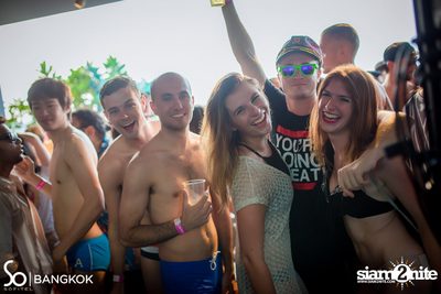 So Pool Party ที่ เดอะ วอเตอร์ คลับ โรงแรมโซฟิเทล โซ — photo 124
