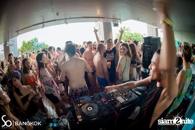So Pool Party ที่ เดอะ วอเตอร์ คลับ โรงแรมโซฟิเทล โซ — photo 125