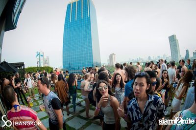 So Pool Party ที่ เดอะ วอเตอร์ คลับ โรงแรมโซฟิเทล โซ — photo 129