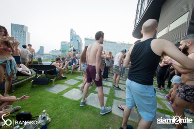 So Pool Party ที่ เดอะ วอเตอร์ คลับ โรงแรมโซฟิเทล โซ — photo 133