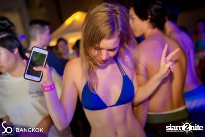 So Pool Party ที่ เดอะ วอเตอร์ คลับ โรงแรมโซฟิเทล โซ — photo 185