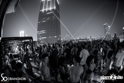 So Pool Party ที่ เดอะ วอเตอร์ คลับ โรงแรมโซฟิเทล โซ — photo 192