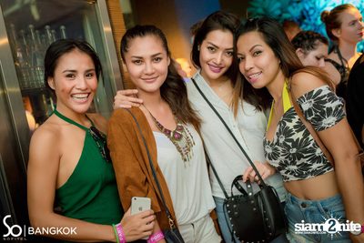 So Pool Party ที่ เดอะ วอเตอร์ คลับ โรงแรมโซฟิเทล โซ — photo 219