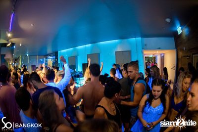 So Pool Party ที่ เดอะ วอเตอร์ คลับ โรงแรมโซฟิเทล โซ — photo 223