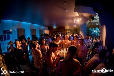 So Pool Party ที่ เดอะ วอเตอร์ คลับ โรงแรมโซฟิเทล โซ — photo 234
