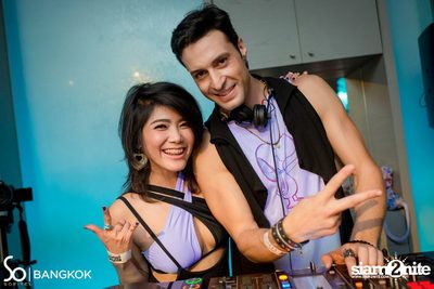 So Pool Party ที่ เดอะ วอเตอร์ คลับ โรงแรมโซฟิเทล โซ — photo 236