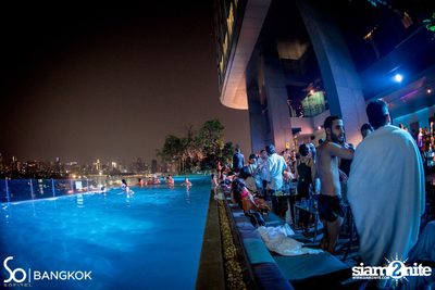So Pool Party ที่ เดอะ วอเตอร์ คลับ โรงแรมโซฟิเทล โซ — photo 243