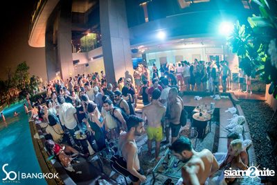 So Pool Party ที่ เดอะ วอเตอร์ คลับ โรงแรมโซฟิเทล โซ — photo 246