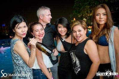 So Pool Party ที่ เดอะ วอเตอร์ คลับ โรงแรมโซฟิเทล โซ — photo 252
