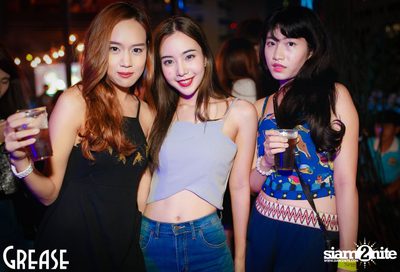 Friday Night at Grease Bangkok, Sukhumvit Soi 49 — photo 8