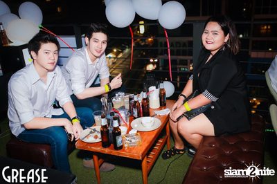 Friday Night at Grease Bangkok, Sukhumvit Soi 49 — photo 27