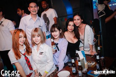 Friday Night at Grease Bangkok, Sukhumvit Soi 49 — photo 29