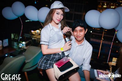 Friday Night at Grease Bangkok, Sukhumvit Soi 49 — photo 30