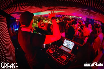 Friday Night at Grease Bangkok, Sukhumvit Soi 49 — photo 47