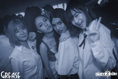 Friday Night at Grease Bangkok, Sukhumvit Soi 49 — photo 60