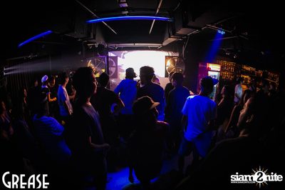 Friday Night at Grease Bangkok, Sukhumvit Soi 49 — photo 70