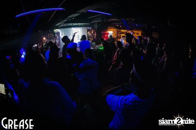 Friday Night at Grease Bangkok, Sukhumvit Soi 49 — photo 72