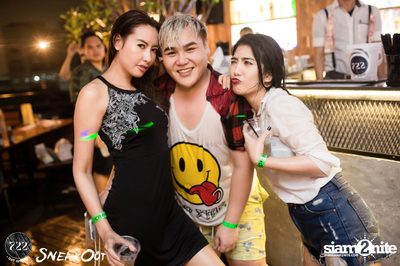 Sneakout presents Beach Wear Pool and Foam Party — photo 39