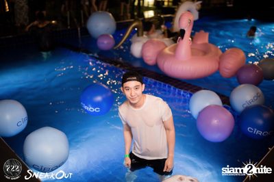 Sneakout presents Beach Wear Pool and Foam Party — photo 80
