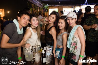 Sneakout presents Beach Wear Pool and Foam Party — photo 97