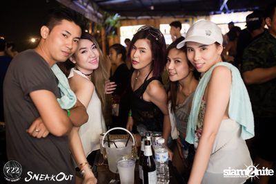 Sneakout presents Beach Wear Pool and Foam Party — photo 98