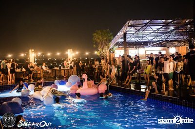 Sneakout presents Beach Wear Pool and Foam Party — photo 101
