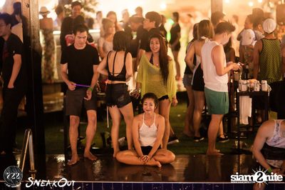Sneakout presents Beach Wear Pool and Foam Party — photo 103